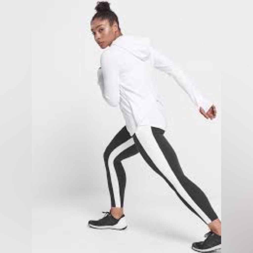 ATHLETA Boot Camp White Hoodie Pullover Zip Pocket Thumb Holes Womens Size Large